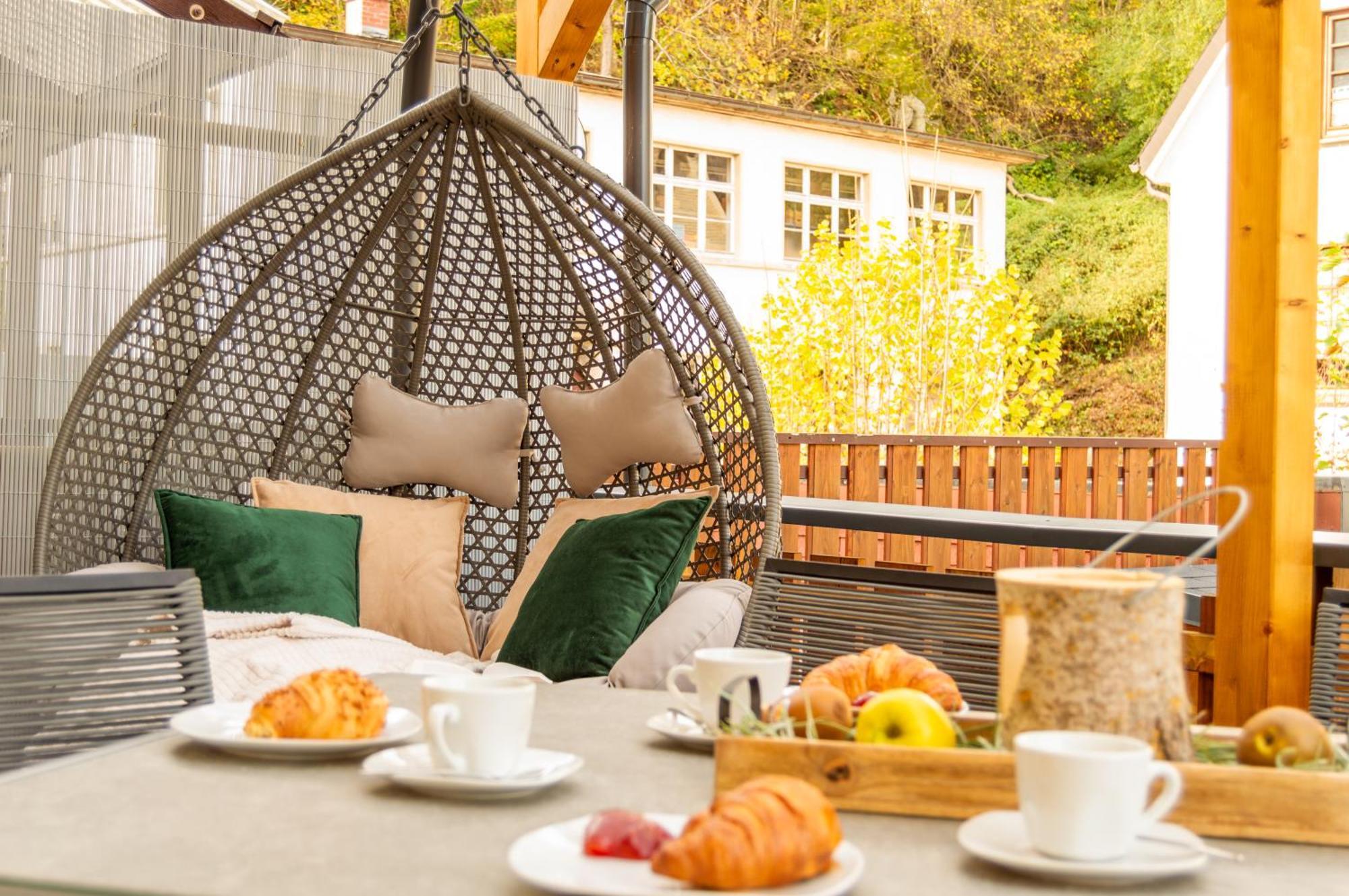 Design Trifft Harmonie Nahe Triberger Wasserfaelle Triberg im Schwarzwald Exteriér fotografie